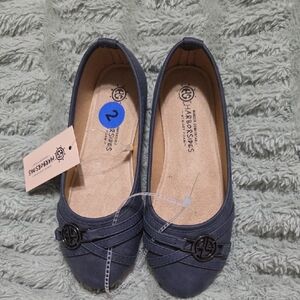 Harborsides Navy Ballet Flats with Decorative Emblem